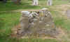 08 Old and erroded gravestone.jpg (141427 bytes)