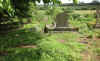23 Teynham Church Graves to the East.jpg (119870 bytes)