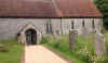 02 Doddington Church Chancel from the South.jpg (116330 bytes)