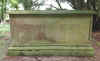 10a Altar tomb of Rev Edward GREGORY 1849  0828.jpg (72435 bytes)